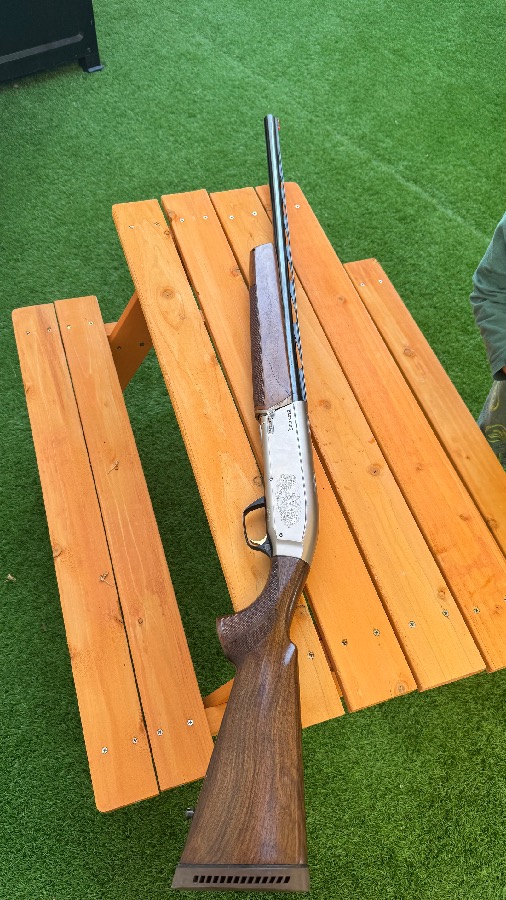 Escopeta Repetidora Browning Maxus