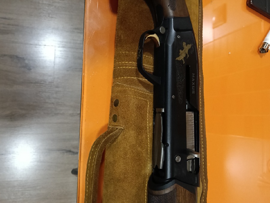 Escopeta Repetidora Browning Muy Nueva