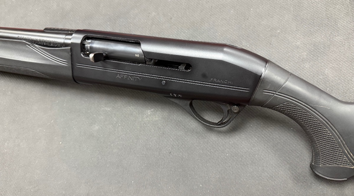 Franchi Affinity para zurdos