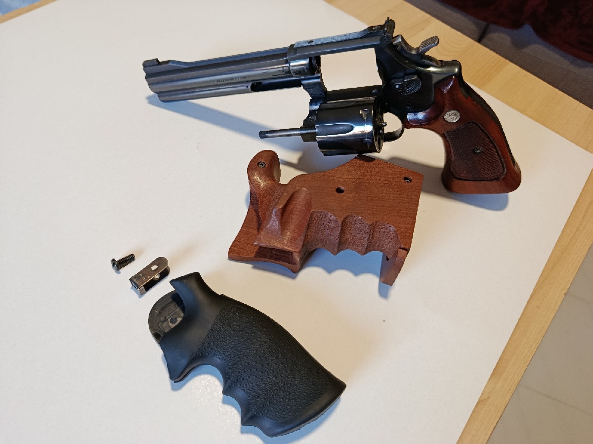 Revolver Smith & Wesson 686