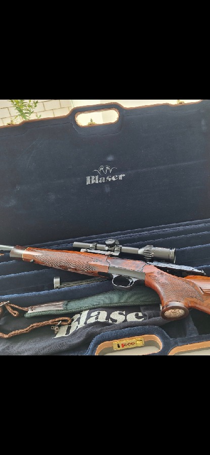 Rifle Blaser R93