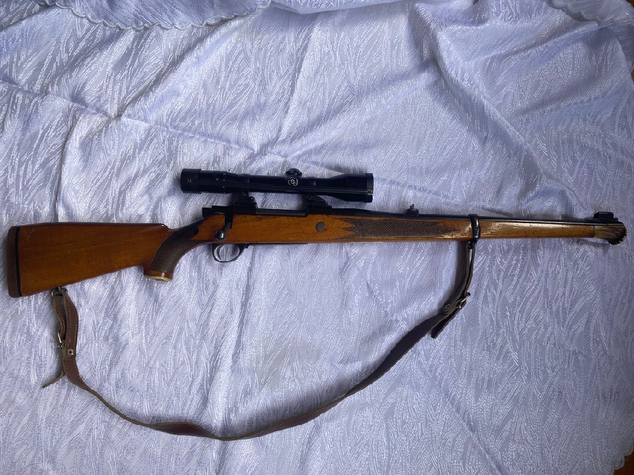 Sako Cerrojo con Mira Zeiss