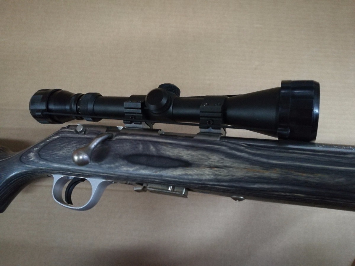 Marlin 17 HMR con visor Optisan 3-9x40