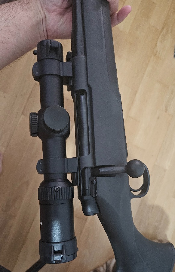 Mauser M18 con Visor y monturas.