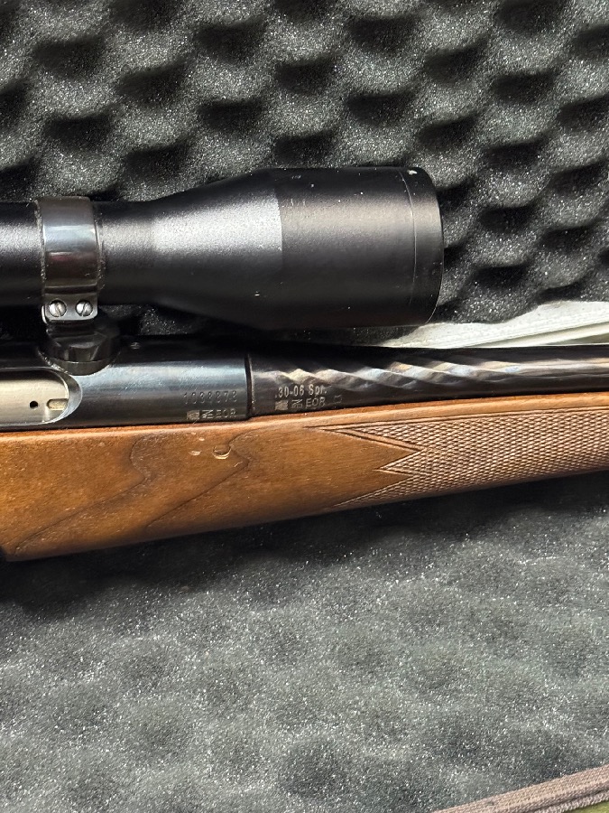 Rifle Steyr 3006 de caza