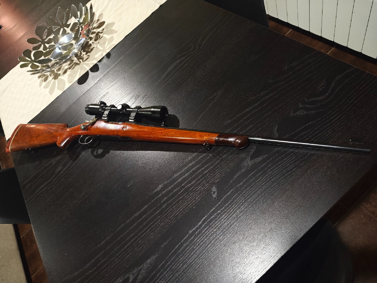 Winchester 308 de cerrojo con visor