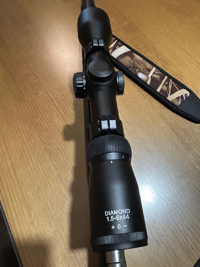 Savage Axis 30-06 Zurdo