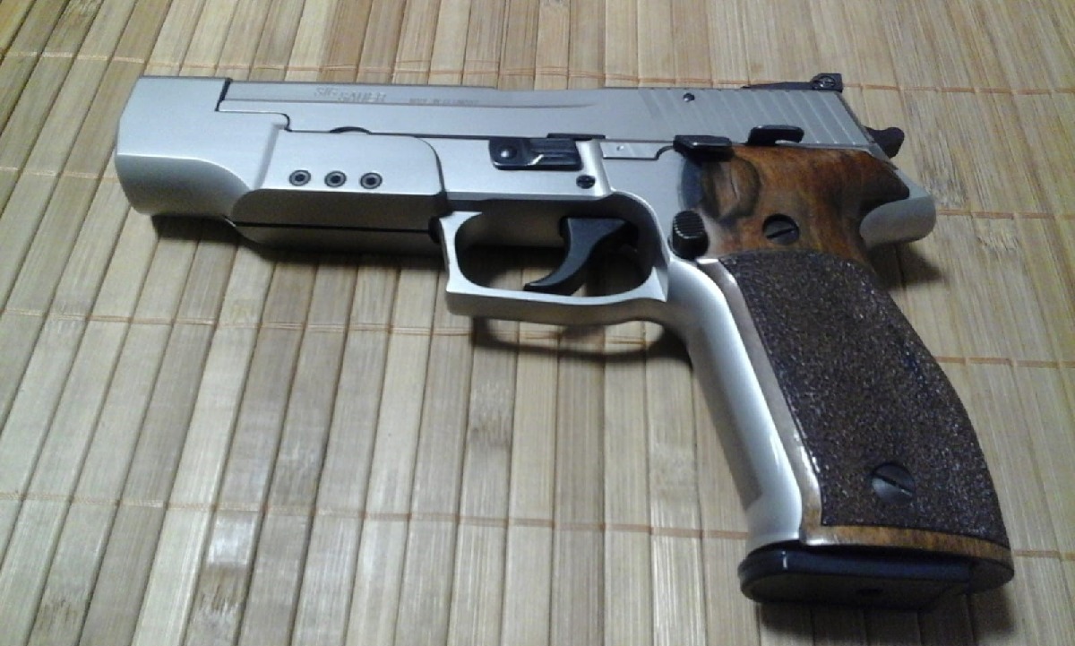 Sig Sauer P226 Sport