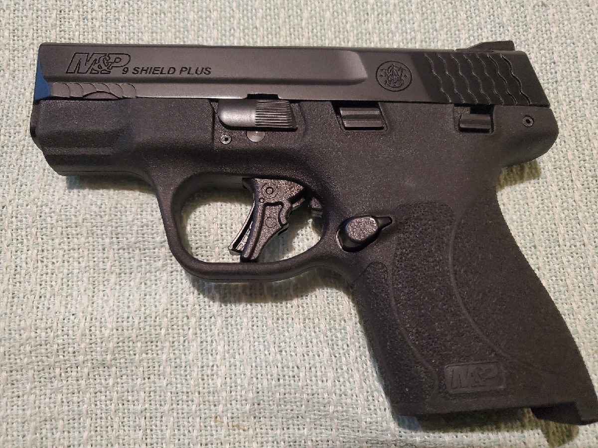 Smith & Wesson M&P Shield Plus 9mm