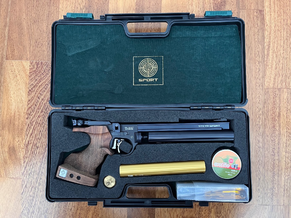 STEYR LP 50 HP NEGRA