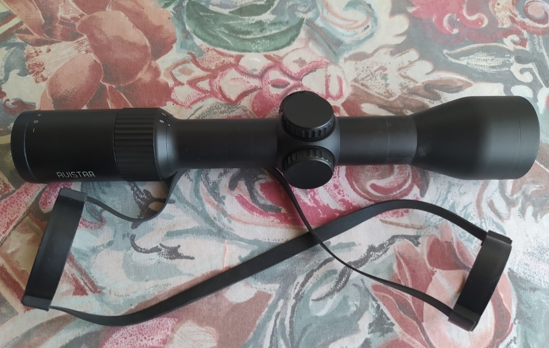 Visor Avistar 1.5-6x42 con Retícula Iluminada