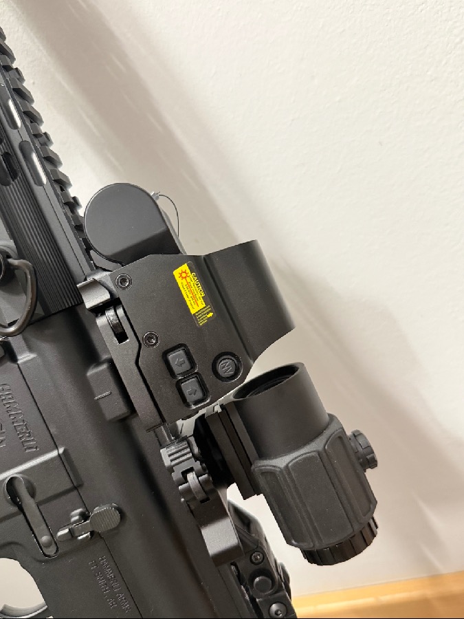 Mira Holográfica Tipo Eotech + Magnificador x4